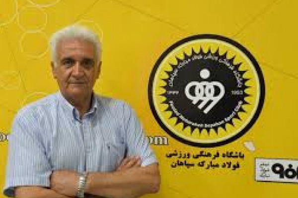  اخوان: جپاروف مشکلی برای بازی کردن در سپاهان ندارد/ چشمی هم به تیم ما می پیوندد