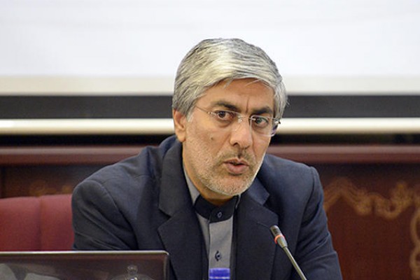 هاشمی: رستمی ورزشکاری مردمی و با اخلاق است 