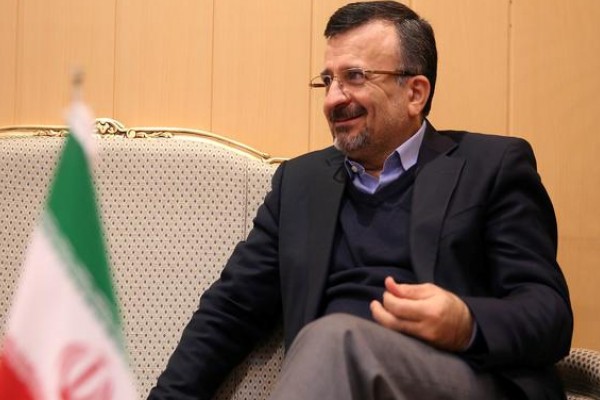  داورزنی: درآمدزایی باید در صدر برنامه های فدراسیون ها قرار گیرد 