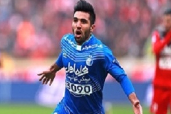  هافبک استقلال محروم نیست