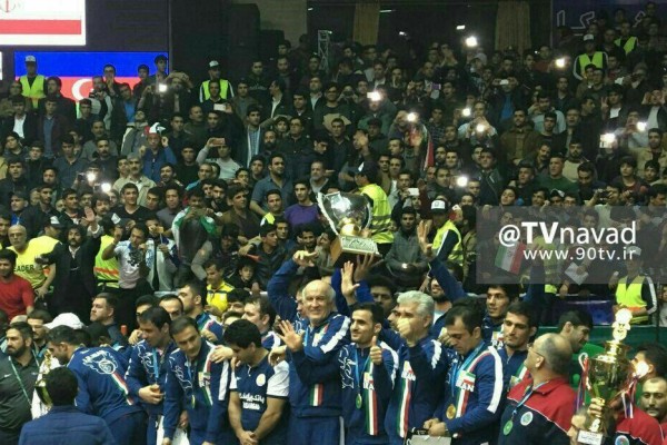 جام قهرمانی دردست آزاد کاران ایران 
