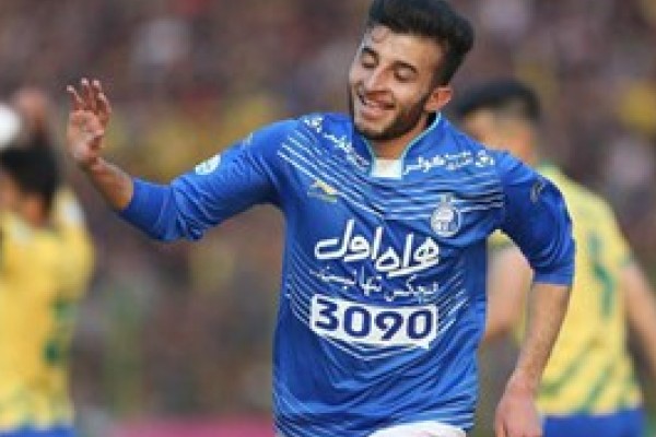 حق دوست الاهلی و التعاون را از دست داد