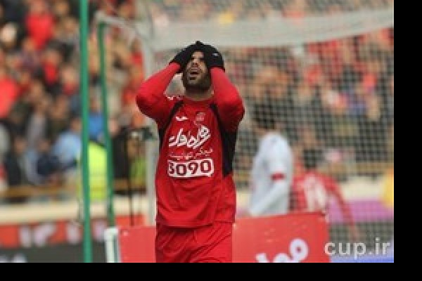 کری سنگین ستاره پرسپولیس برای استقلالی ها
