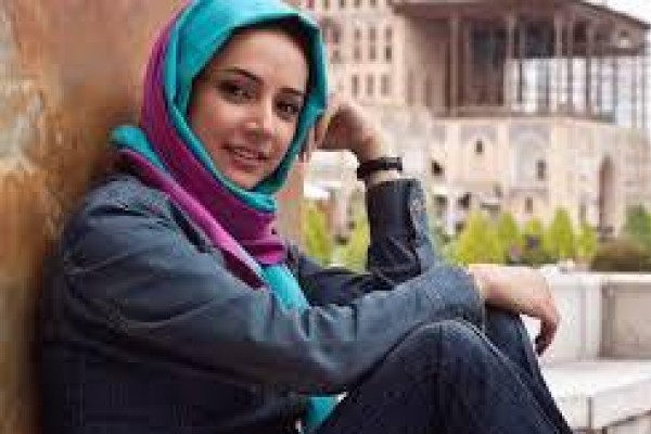  حضور بازیگر زن معروف در اردوی تیم والیبال