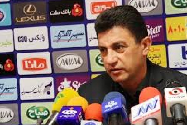 قلعه نویی: بازیکنان سایپا به بازی سکته می دادند
