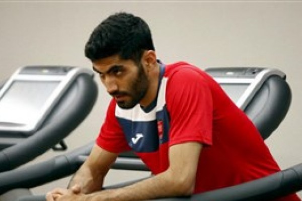 انصاری با 850 میلیون تومان پرسپولیسی ماند