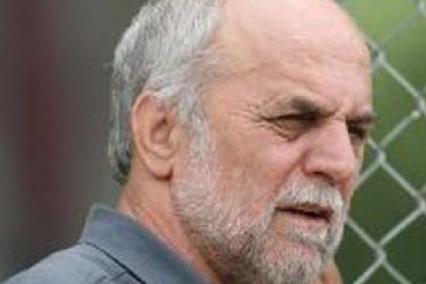  خوردبین: بهتر بود بازی در آزادی برگزار می شد 