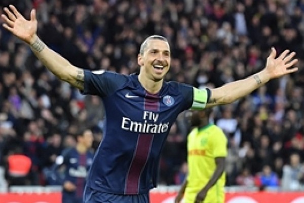 روحیه دادن زلاتان به PSG قبل از دیدار بارسا
