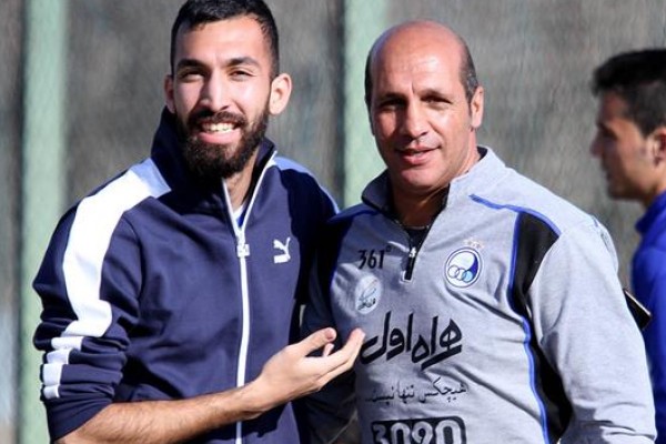 مذاکرات جدی پرسپولیس با بازیکن استقلال؛ چراغ سبز نشان داده شد!