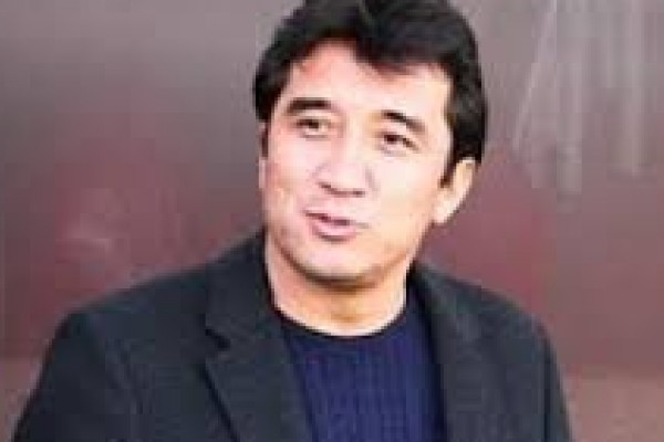  خداداد عزیزی: ارتباط مجازی ام را تعطیل کردم