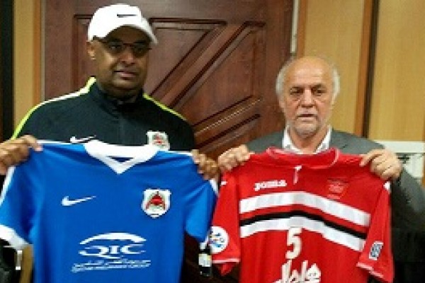  پرسپولیس یکدست قرمز، الریان به رنگ آبی