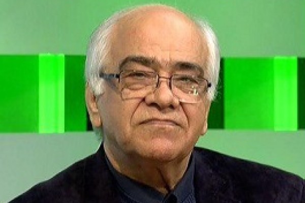  غیاثی: پنالتی استقلال و اخراج عمران زاده صحیح بود
