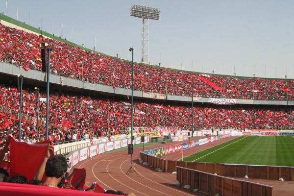  تنبیه پرسپولیسی ها از سوی هواداران