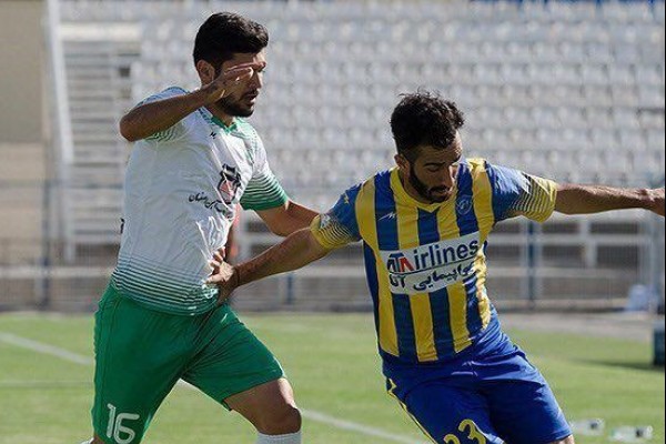  پرسپولیس و استقلال شاگرد کی روش را هدف گرفتند