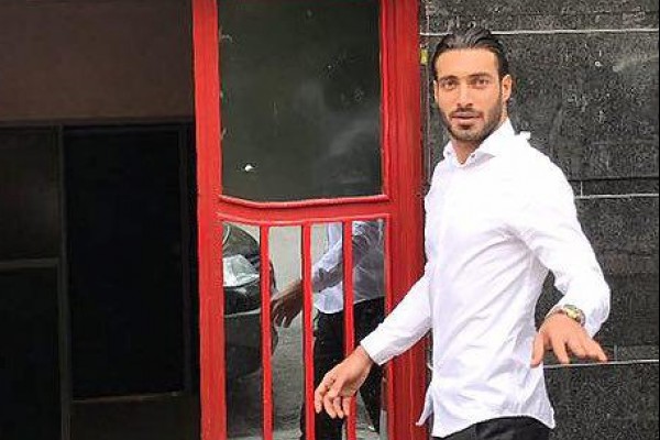  شجاع خلیل‌زاده با سرخ‌ها دوساله بست 