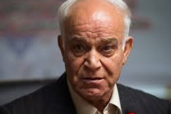 کاشانی: بازی بدون تماشاگر به ضرر پرسپولیس است/ انتقال طارمی به اروپا منجر به درآمد زایی می شود