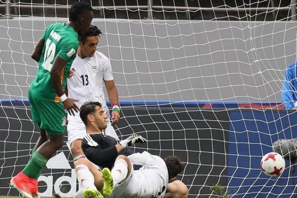  ایران 2 - زامبیا 4 / تعویق صعود با شوک یک نیمه ای قهرمان آفریقا