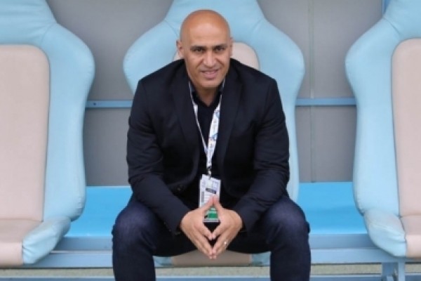 منصوریان: بعد از شکست مقابل العین، دوست و دشمن را شناختیم/ استقلال خانه من است