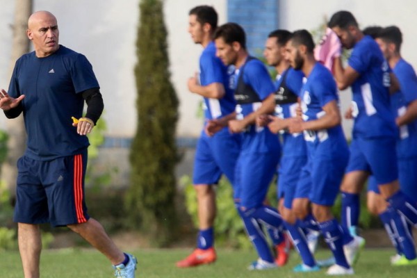  مدافع برزيلى استقلال به جمع آبى ها باز مى گردد؟