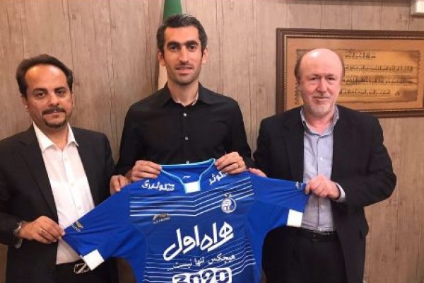  طوفان در لیگ برتر؛ سرخابی‌ها نمی‌توانند از بازیکن‌های جدیدشان استفاده کنند