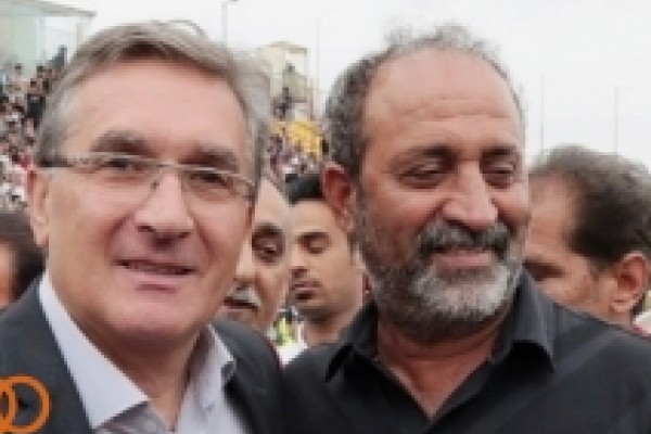  پیش بازی پرسپولیس- سیاه‌جامگان: اتوبوس اکبر وارد می‌شود