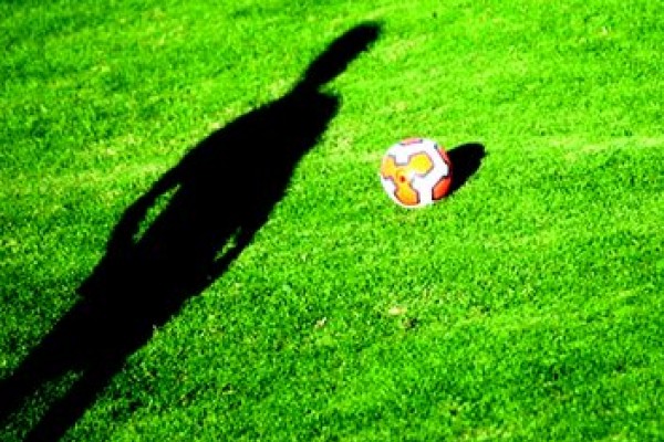  کتک کاری حرفه ای در لیگ حرفه ای فوتبال!
