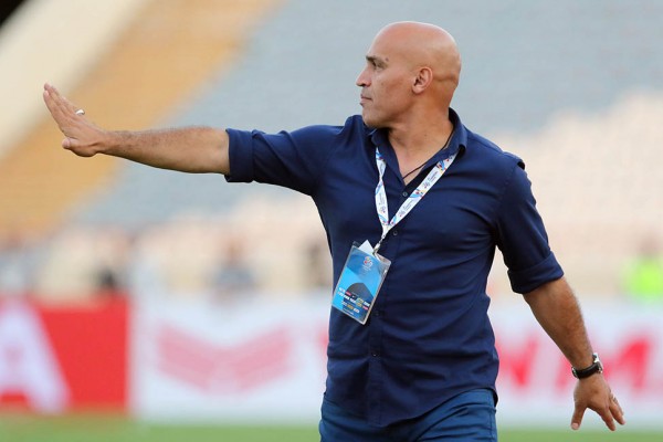 حضور لیدرها در تمرینات استقلال ممنوع 