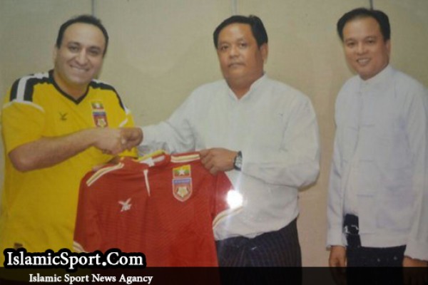 مربی ایرانی: عواقب کناره‌گیری از هدایت تیم ملی میانمار را پذیرفته‌ام