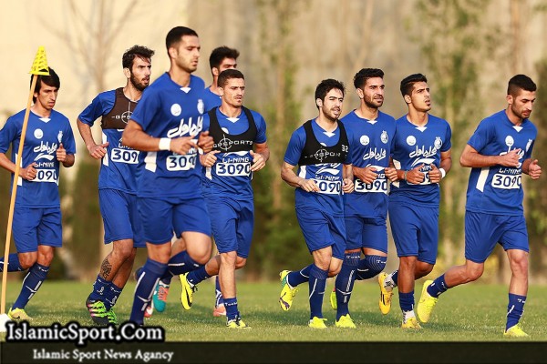 تمرين امروز آبى پوشان تعطيل شد