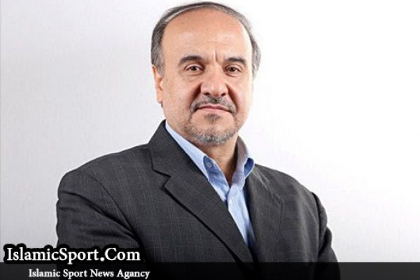 مسئولیت من در قبال استقلال و پرسپولیس یکسان است/ طرفدار رنگ سفید پیراهن تیم ملی هستم