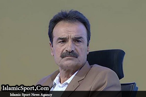 دربی 85 از کیفیت بالایی برخوردار نبود/ شفر هنر خود را در دربی نشان نداد