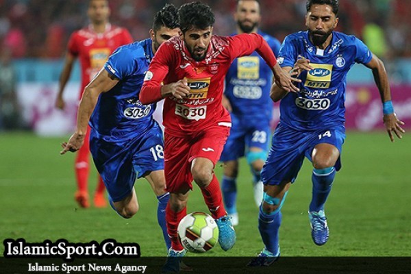 با مهاجمان پرسپولیس راحت کار می‌کنم چون سرعتی هستند/ در دربی تمارض نکردم 
