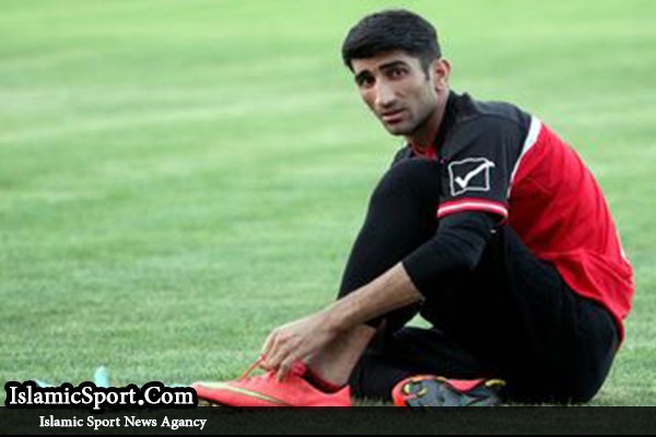 خطر در کمین دروازه بان حاشیه ساز پرسپولیس 