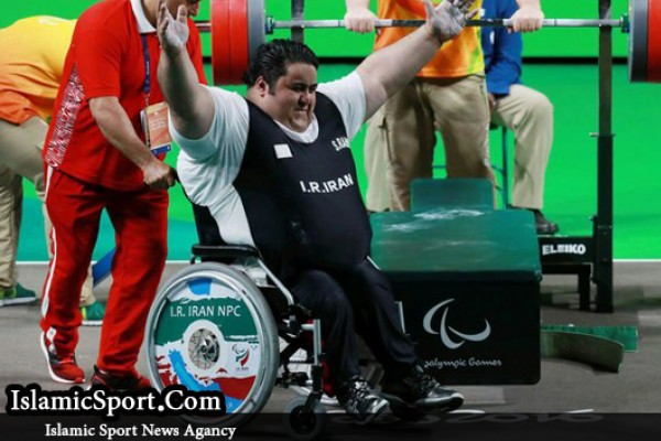 کسب مدال طلا توسط سیامند رحمان/ قهرمانی ایران در بخش مردان