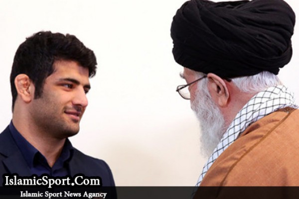  علیرضا کریمی پس از دیدار با رهبر انقلاب: امیدوارم پاسخگوی این محبت‌ها باشم