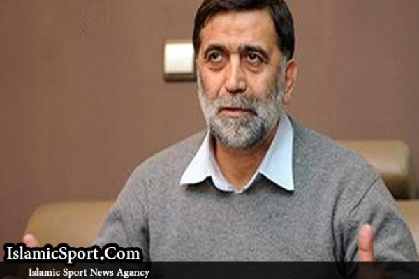 تقدیر آجورلو از مسئولینی که شرایط امضای قرارداد با اسپانسر جدید باشگاه تراکتورسازی را فراهم کردند