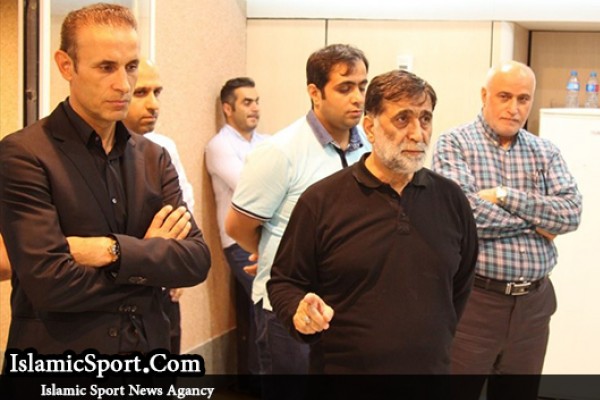 از آجورلو انتظار نداشتم؛ باشگاه باید پاسخگوی حواشی ایجاد شده باشد 