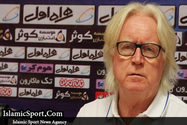 شفر: ما فقط 11 بازیکن نداریم بلکه همه باید هر لحظه آماده باشند/می‌خواهم همه بازی‌ها را ببریم