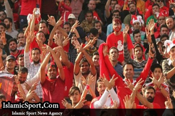 درگیری هواداران پرسپولیس با اکبرپور و برادر مدیرعامل مشکی‌پوشان/ عصبانیت برانکو از گل نزنی سرخ‌پوشان 
