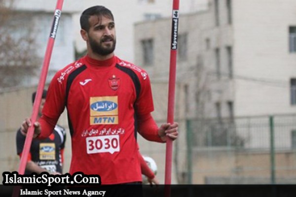مشکل کارت پایان خدمت حل شد/ نوراللهی امروز در تمرین پرسپولیس حاضر می‌شود