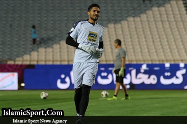 حسینی هنوز تجربه ندارد و نباید به رکوردها اهمیت بدهد 