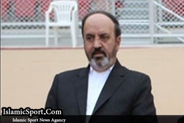 زمانی: در استقلال همه از جان و دل کار می‌کنند 