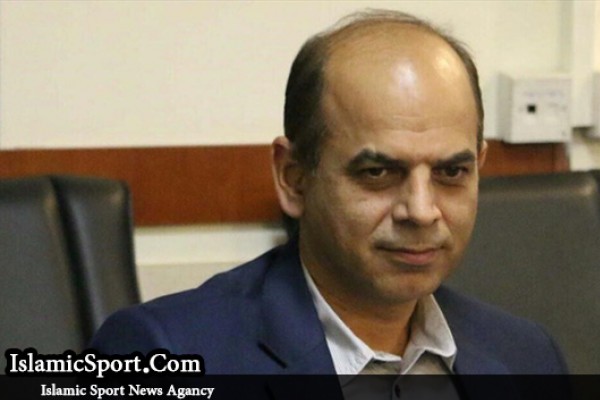 اعتراض سپاهانی‌ها برای پنالتی بی‌مورد بود/ احمدزاده باید اخراج می‌شد 