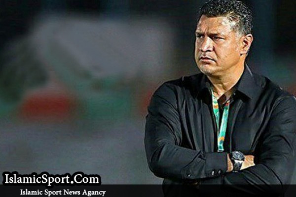 باشگاه پرسپولیس به تعهدات خود عمل نمی‌کند/ می‌خواهند دایی را روبه‌روی هواداران بگذارند