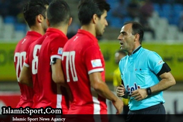 از درگیری‌ بازیکنان مات و مبهوت ماندم/ قرار نبود سیدجلال را وسط زمین بُکُشم!