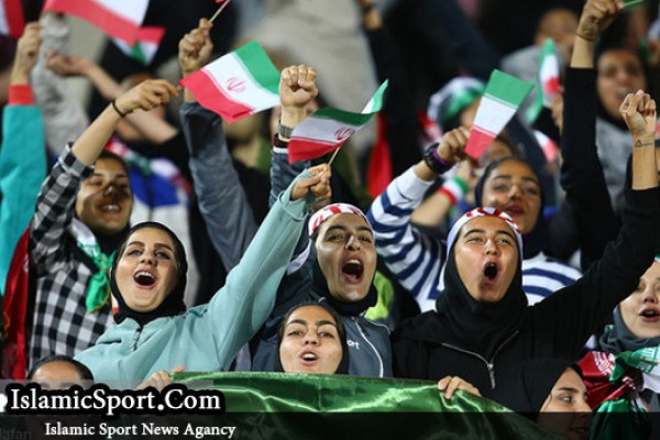  تدارک جایگاه ویژه‌ برای بانوان در دیدار برگشت پرسپولیس و کاشیما