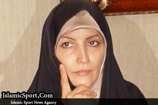 فدراسیون فوتبال بخش خصوصی است/ باید به موضوع بازنشستگی نگاه ملی داشت!