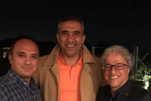 یک شب زیبا در کنار دوستان