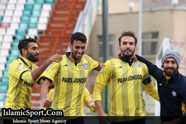  شکست ذوب‌‌آهن برابر پارس جنوبی در اولین حضور منصوریان 
