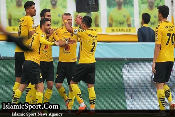 سپاهان 1-0 پدیده/ بازی 6 امتیازی به کام قلعه نویی و شاگردانش!